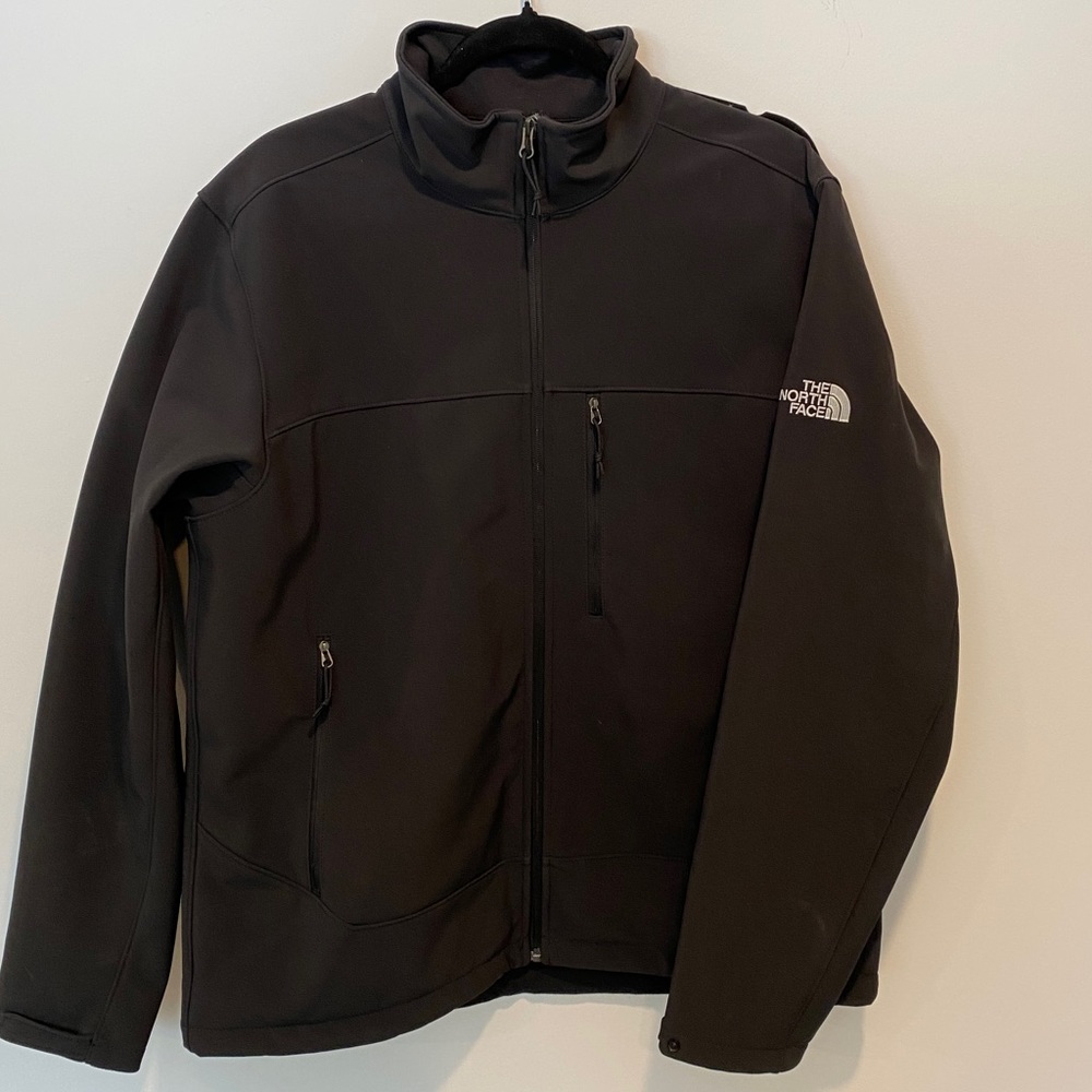 Men’s The North Face Softshell Jacket - New